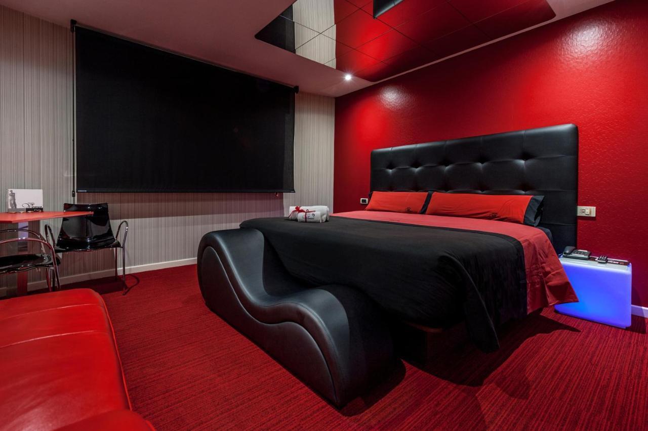 Motel Venus La Coruna Guísamo Εξωτερικό φωτογραφία