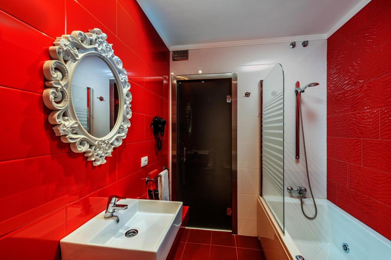 Motel Venus La Coruna Guísamo Εξωτερικό φωτογραφία
