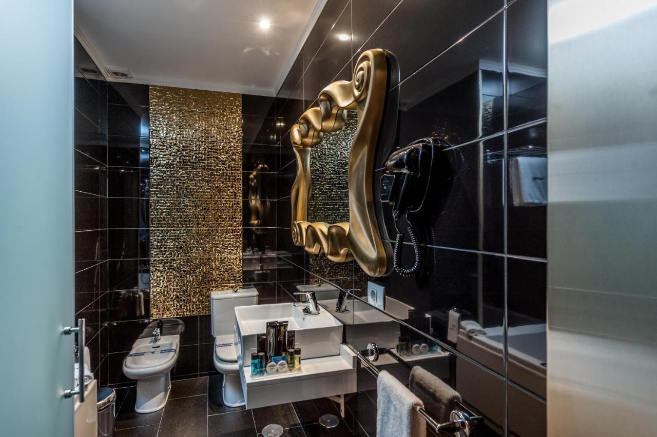 Motel Venus La Coruna Guísamo Εξωτερικό φωτογραφία